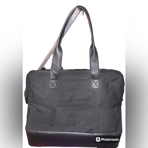 BEIS black weekender